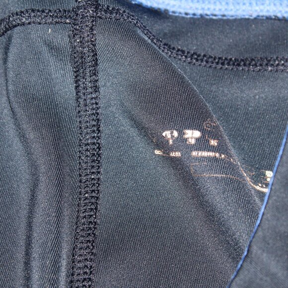 Blue Adidas Athletic Capris Size Small - Picture 3 of 5